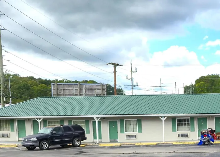 Holiday Motel By Belvilla Cleveland, Tn