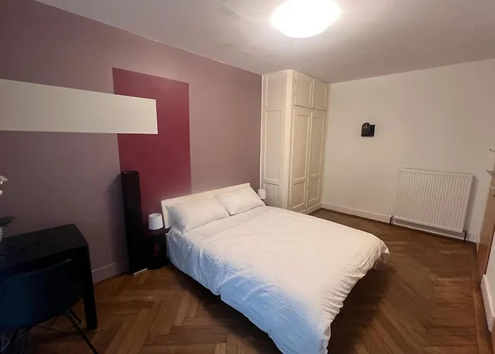 Cozy 1 Room Apartment In Zug