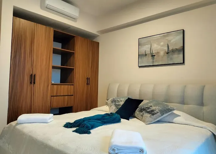 Luxury 2-Bedroom Apartment With Amazing View - Infinity Pool And Rooftop In Building