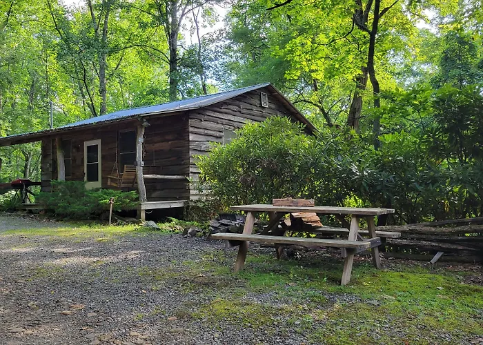 Arrowmont Stables & Cabins