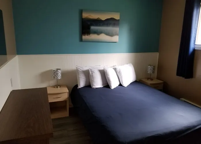 Lakeview Motel
