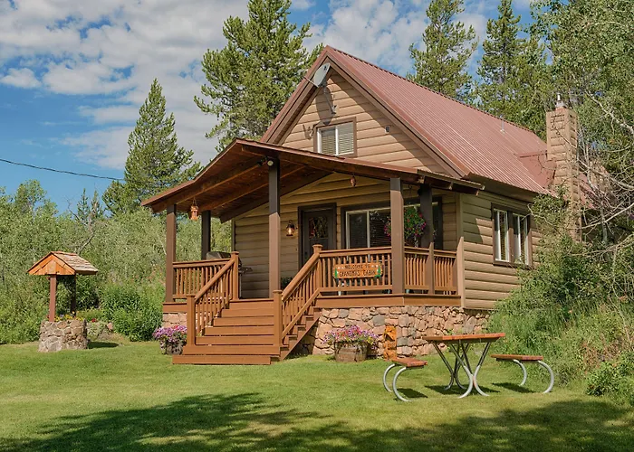 Grandma'S Cabin Yellowstone Vacation Home