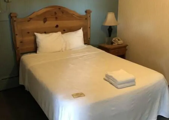 The Walpole Motel