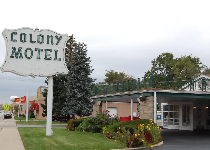 Colony Motel