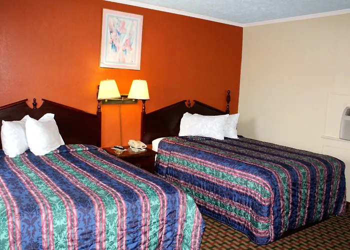 Savannah Motel