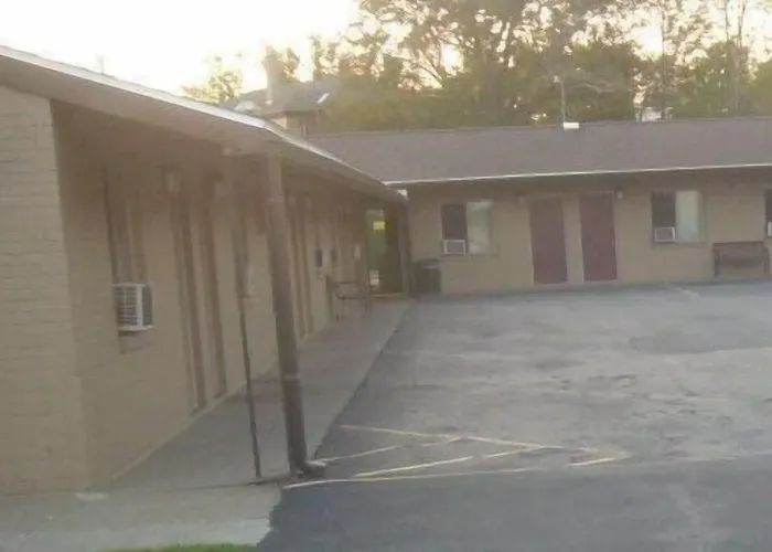 Stadium View Inn