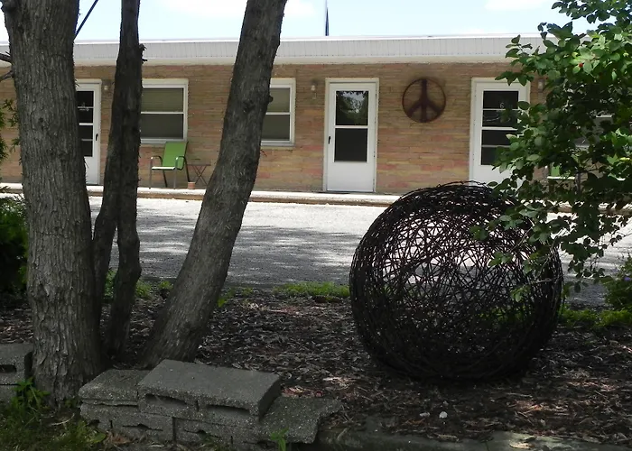 The Triangle Motel