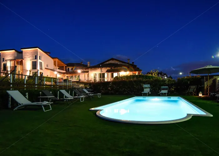 La Rosa Gialla Bio Apartments & Rooms