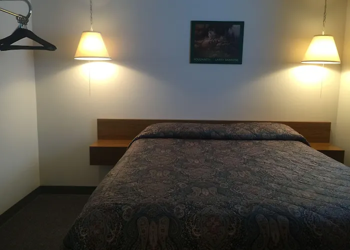 Sunset Motel