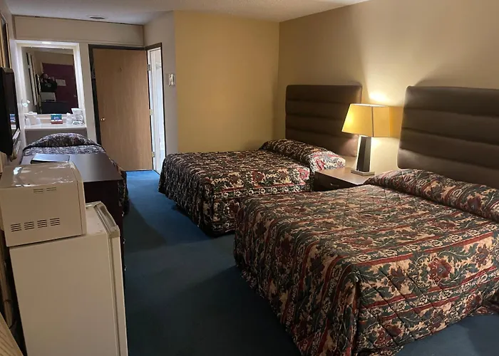 Dollinger'S Motor Inn