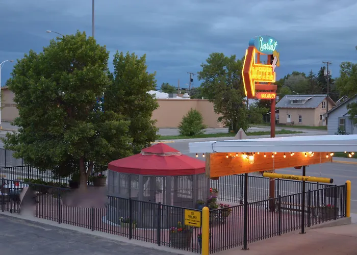 Lariat Motel