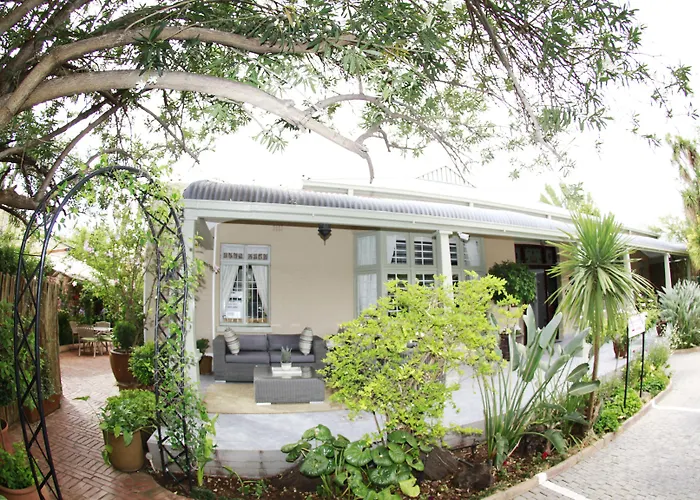 Oleander Guest House