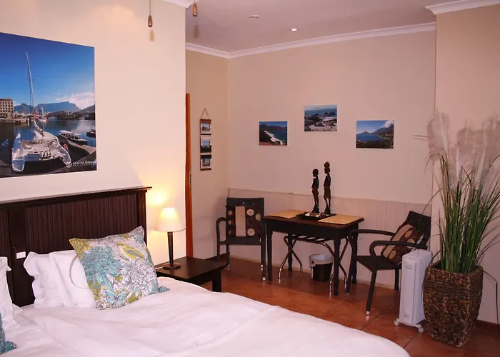 Khashamongo B & B