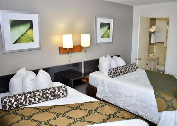 Twi-Lite Inn
