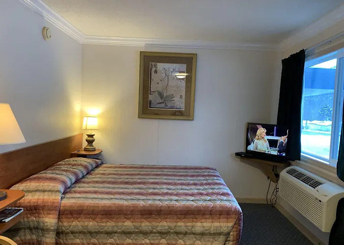 Evening Star Motel