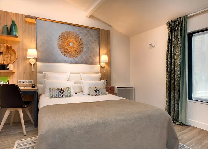 Serotel Suites Opera Paris