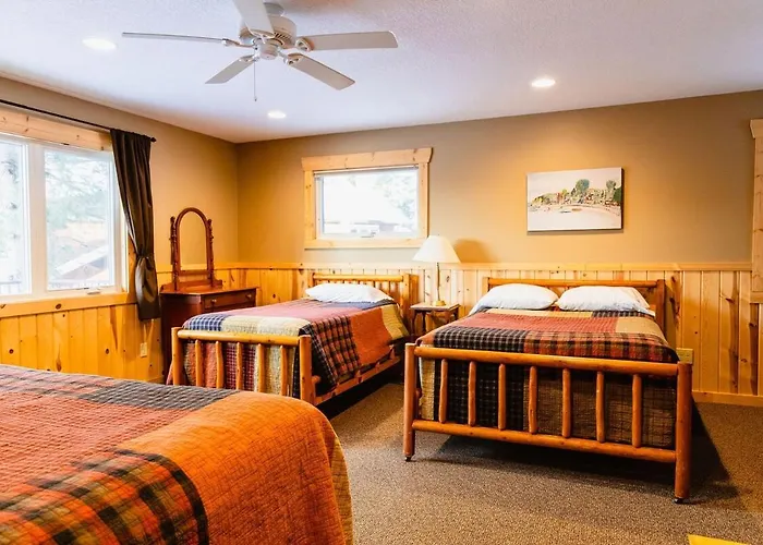 Oak At Pine Cone Lodge - 1 Large Bedroom