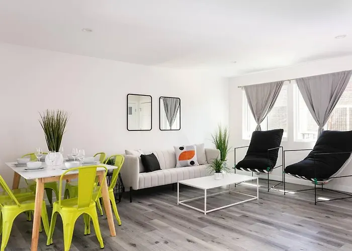 Central 3Br Apt Near Americana
