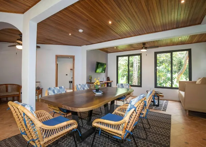 Casa Pura Vida Manuel Antonio