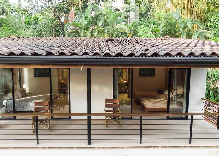Villa Monos, 2Br Home, 1Br Guest House And Pool