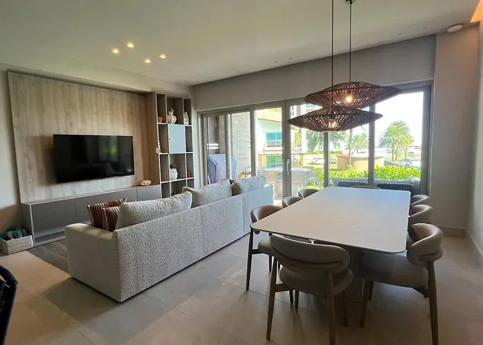 Playa Escondida Luxurious Ground Floor