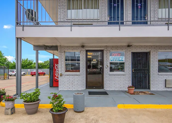 Knights Inn North Richland Hills
