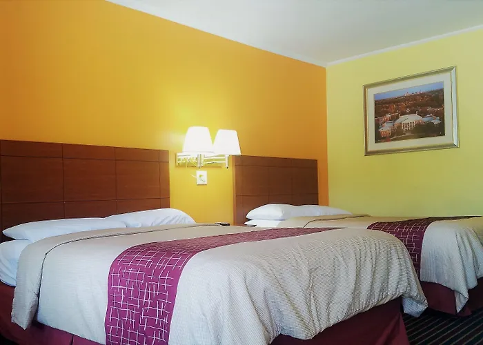 Roadway Inn Troy