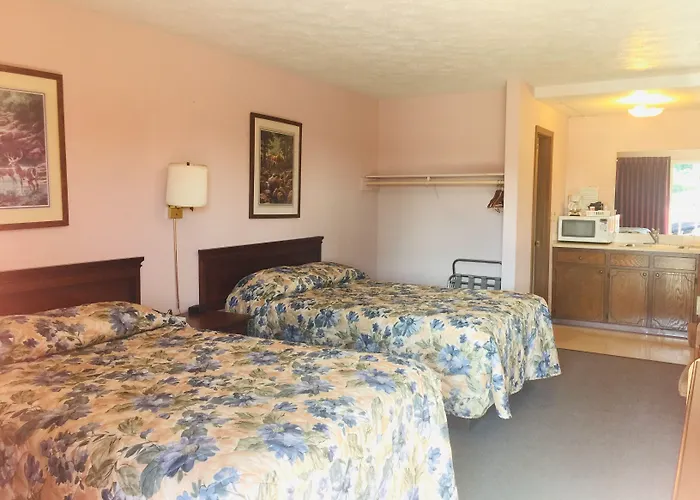 Mountain Country Motor Inn