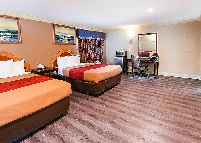 Pacifica Motel