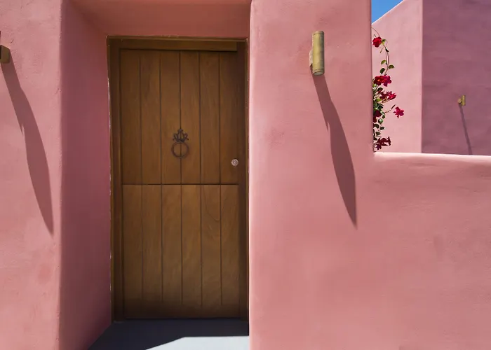 Anemi House & Villas