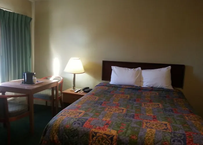 Quick Stop Motel