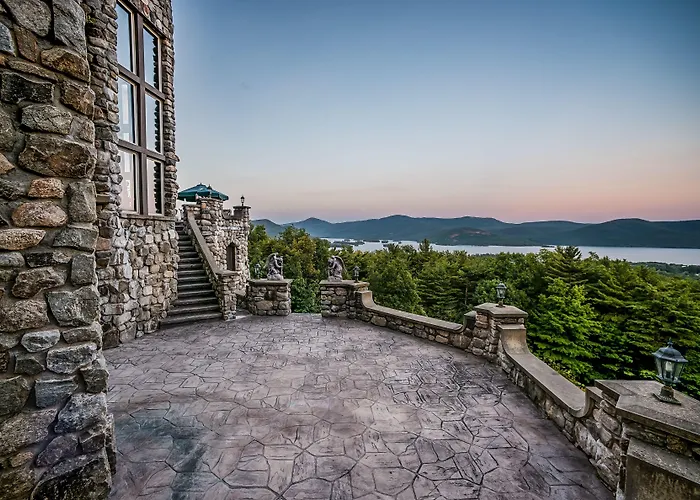 Highlands Castle Overlooking Lake George Plus 2 Other Castles & Suites