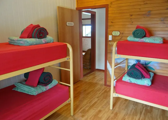 On The Wallaby Eco Lodge