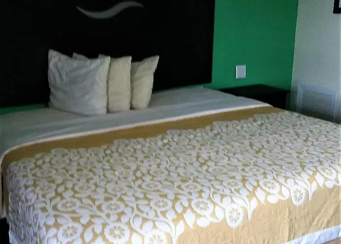 Budget Inn