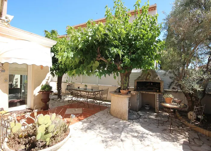 Bel Appartement Climatise De Plain Pied 80M De La Mer, Wifi, Grand Sejour 2 Chambres Belle Terrasse Lxrm3