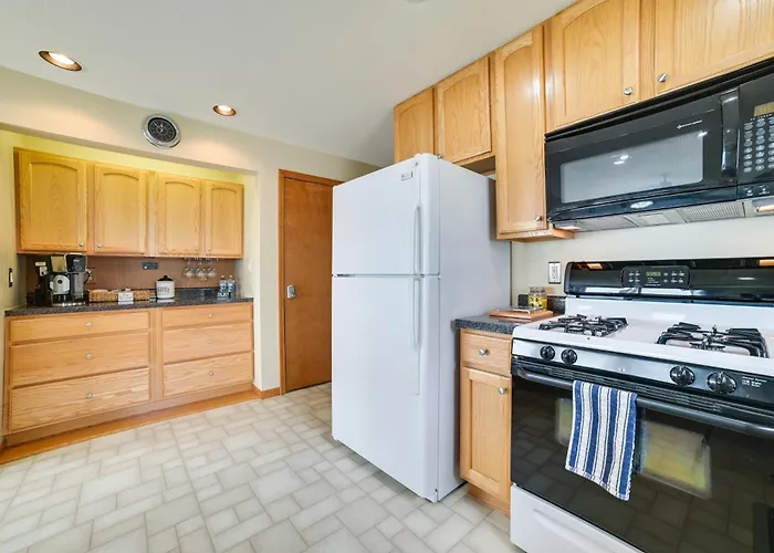 Waterfront Lake Huron Home - Private Beach!