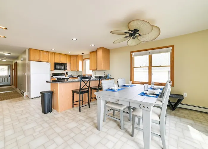 Waterfront Lake Huron Home - Private Beach!