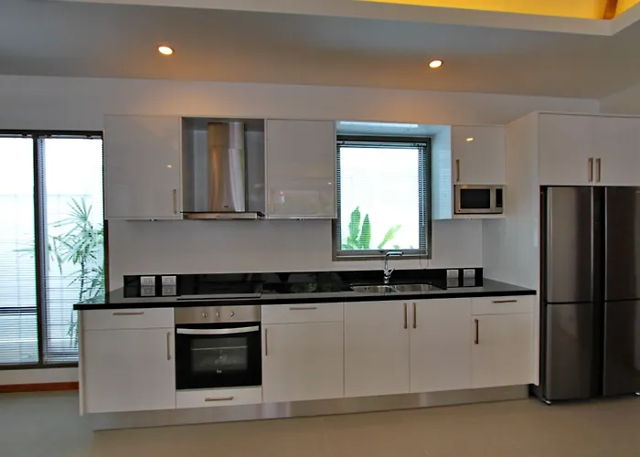 Ya Nui Beach Villas