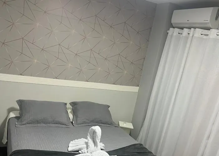 Loft Centro - No Calçadão e em frente Parque das Águas