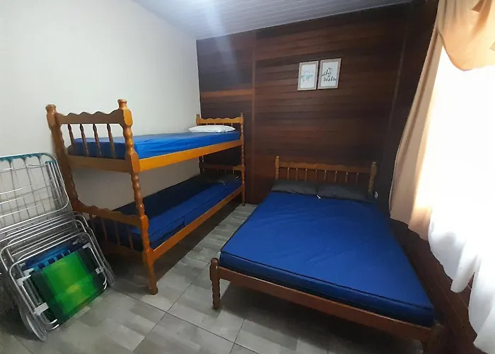 Casa Colonial em Guaratuba, próximo a praia
