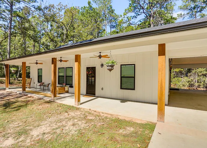 Boat Parking! 5 Mi To Lake! Pool Access, Golf!