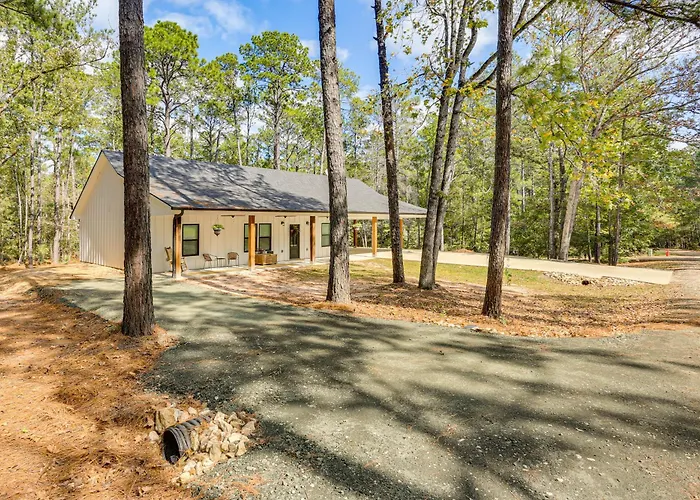 Boat Parking! 5 Mi To Lake! Pool Access, Golf!