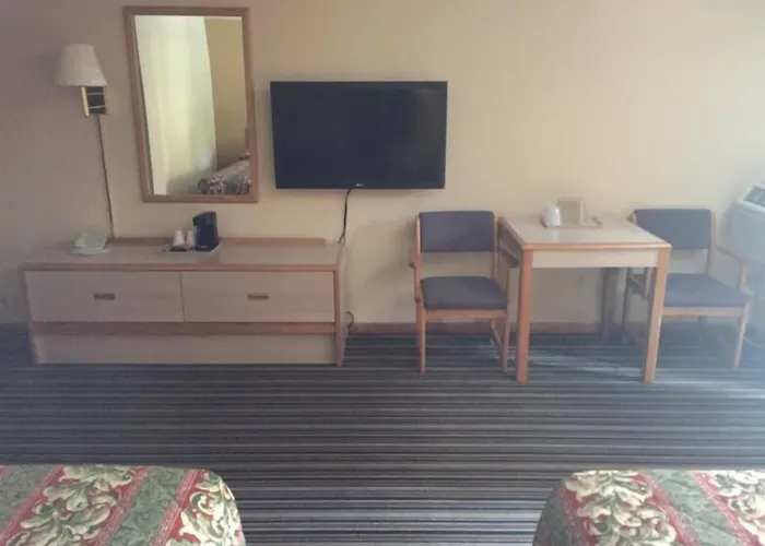 Budget Inn - Cambridge