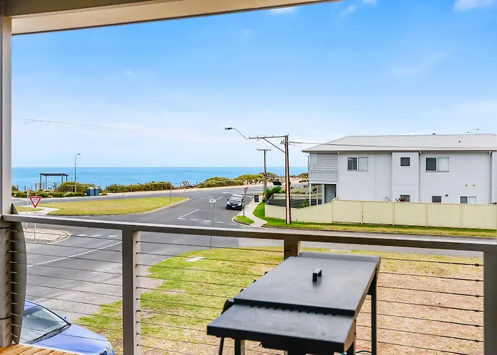 Bayside - Aldinga Beach - C21 Southcoast Holidays