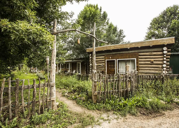 Taos Goji Farm & Eco-Lodge Retreat