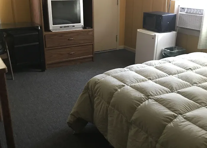 Coronado West Motel