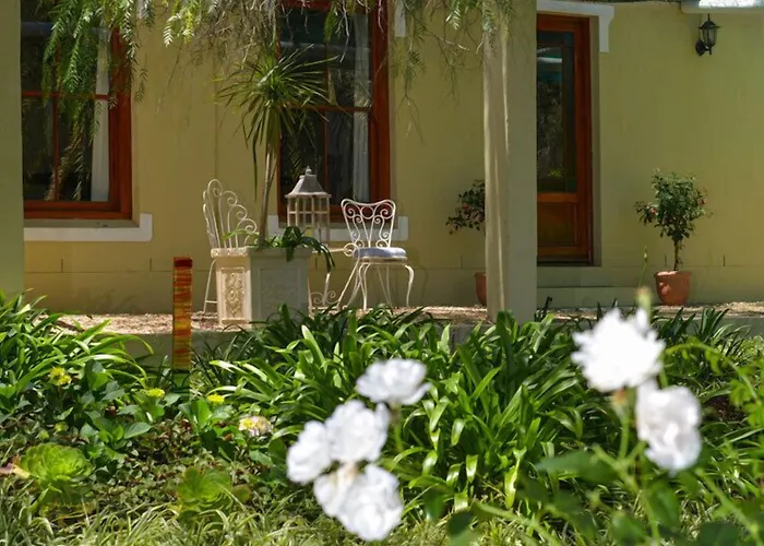Darling Lodge Guest House