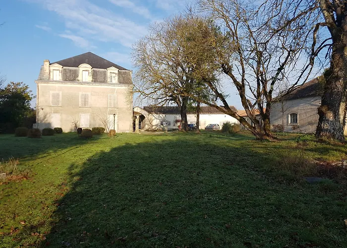Chateau De Champblanc