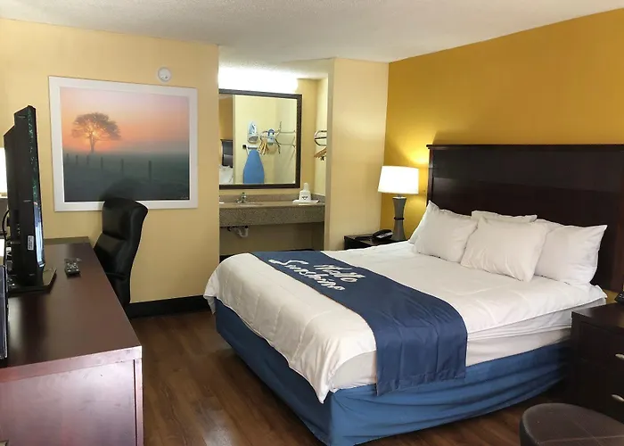 Days Inn By Wyndham King-Winston Salem Area