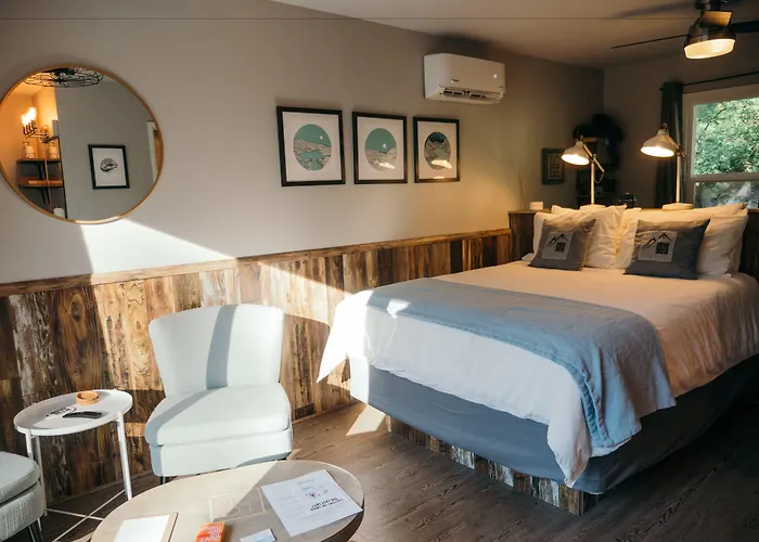 Loge Leavenworth Riverside